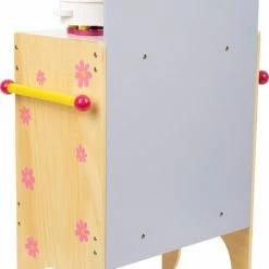 Small Foot Company Base Toys Houten Kinderkeuken Met Accessoires 10 Small Foot Company Base Toys Houten Kinderkeuken Met Accessoires -Duurzamer-speelgoed Winkel 488x840 1