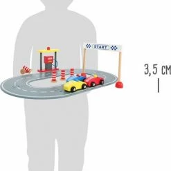 Small Foot Company Houten Racebaan Met Speelset - Geel -Duurzamer-speelgoed Winkel 534x840 1
