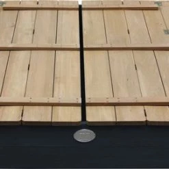 AXI Ella XL Houten Zandbak In Antraciet/Bruin- Met Zitbankjes En Deksel - FSC Hout - 120x120x20cm - Zandbak Voor Kinderen -Duurzamer-speelgoed Winkel 550x271