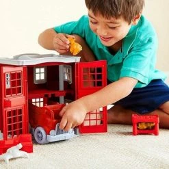 Green Toys Inc Brandweer Kazerne - Green Toys -Duurzamer-speelgoed Winkel 550x366 28
