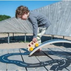 Wobbel Original Lucht (blauw) - Linnen / Whitewash Houten Balance Board Van 90 Cm Met Blauw Wolvilt 10 Wobbel Original Lucht (blauw) - Linnen / Whitewash Houten Balance Board Van 90 Cm Met Blauw Wolvilt -Duurzamer-speelgoed Winkel 550x368 6