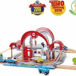 Hape - Grand City Station - Houten Treinset -Duurzamer-speelgoed Winkel 550x395 1