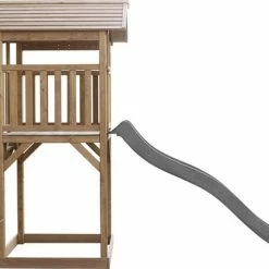 AXI Beach Tower Speeltoestel In Bruin - Speeltoren Met Zandbak En Grijze Glijbaan - FSC Hout - Speelhuis Op Palen Voor De Tuin -Duurzamer-speelgoed Winkel 550x409 6