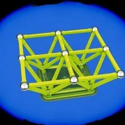 Geomag Glow 64-delige Set -Duurzamer-speelgoed Winkel 550x413 5