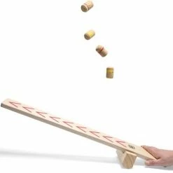 BS Lanceer De Ninja's - Hout - FSC - Actiefspel - Buitenspeelgoed - Binnenspeelgoed - 1 Tot 3 Spelers -Duurzamer-speelgoed Winkel 550x460 1