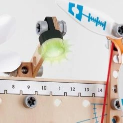 Hape Wetenschaps Werkbank Deluxe 23 Hape Wetenschaps Werkbank Deluxe -Duurzamer-speelgoed Winkel 550x469 2