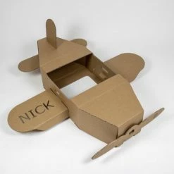 Kartonnen Speelgoed Vliegtuig - Sinterklaas Cadeau - Hobbykarton - KarTent -Duurzamer-speelgoed Winkel 550x522 3