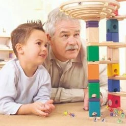 Hape Houten Knikkerbaan Basisset Kogelbaan - Hout -Duurzamer-speelgoed Winkel 550x535 3