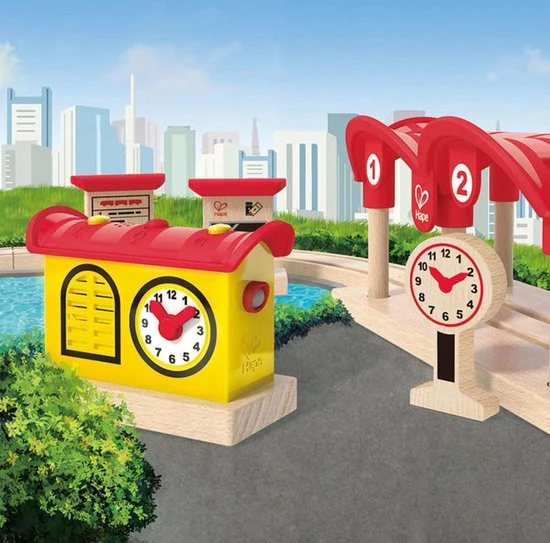 Hape Treinstation Met Licht En Geluid E3702 3 Hape Treinstation Met Licht En Geluid E3702 - Afbeelding 3