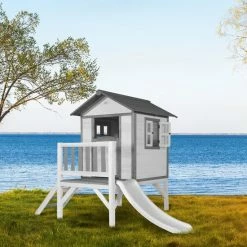 AXI Beach Lodge XL Speelhuis In Wit - Met Verdieping En Witte Glijbaan - Speelhuisje Voor De Tuin / Buiten - FSC Hout - Speeltoestel Voor Kinderen -Duurzamer-speelgoed Winkel 550x550 307